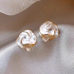 White Gold Flower Earrings Small Cluster Stud Earrings | Romantic Wedding Jewelry | Modern Korean Jewelry Accessories | Abstract Flower