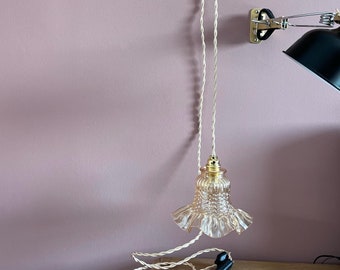 Lampe baladeuse Jeannette n*10, la tulipe ambrée