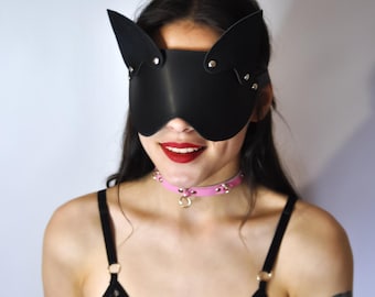Máscara de orelhas de gato em couro preto • Venda para RPG feita à mão