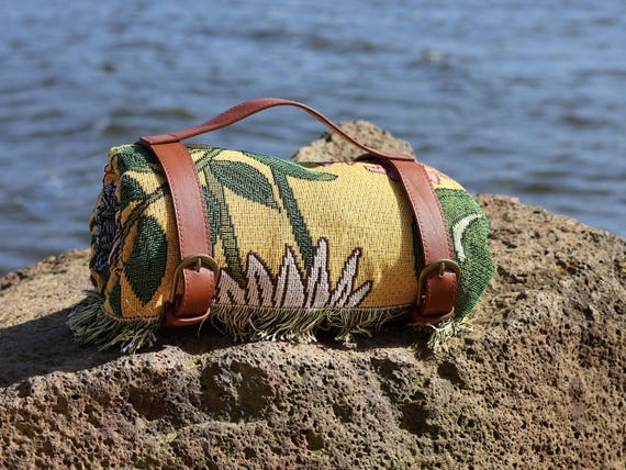 Floral Knitted Throw Blanket: Picnic Mat with Optional Carry Strap