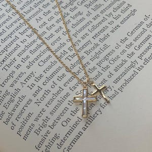 Doppelkreuz Halskette: Vergoldet oder versilbert, religiöser Schmuck