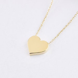 14K Herz Halskette, 14k Solid Gold Herz Halskette, Herz Charm Halskette, Herz Halskette, Liebe Halskette, Goldkette, Herzform Halskette.
