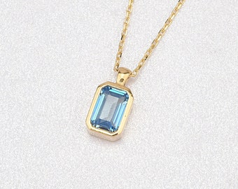 14K Gold Aquamarine Necklace, Gold Aquamarine Necklace, Aquamarine Necklace, Aquamarine Gold Pendant, Gemstone Necklace, Aquamarine Stone.