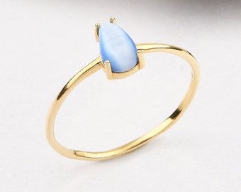 14K goud blauwe opaal ring, gouden opaal ring, blauwe opaal ring, opaal edelsteen ring, oktober Birthstone ring, opaal ring, 14K gouden ring, blauwe opaal.