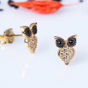 14K Gold Eule Ohrringe, Eule Gold Ohrringe, Eule Ohrringe, Eulen Ohrring, 14K Gold Ohrringe, Gold Tier Ohrringe, Eule Charm Ohrringe, 14K Gold.