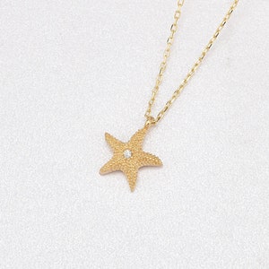 14K Gold Starfish Necklace, Gold Starfish Necklace, Starfish Necklace, Star Necklace, Starfish Charm Necklace, Starfish Pendant, 14K Gold.