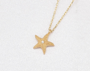 14K Gold Starfish Necklace, Gold Starfish Necklace, Starfish Necklace, Star Necklace, Starfish Charm Necklace, Starfish Pendant, 14K Gold.