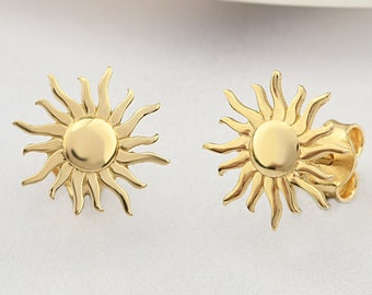 14K Gold Sun Earrings, Sun Gold Earrings, Sunshine Earrings, Calestial Earrings, Sun Shape Gold Earrings, Gold Animal Earrings, Gold Studs.