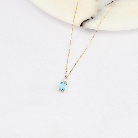 14K Gold Aquamarine Necklace, Gold Aquamarine Necklace, Aquamarine Necklace, Aquamarine Gold Pendant, Gemstone Necklace, Aquamarine Stone.
