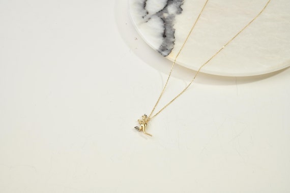 14K Gold Kangaroo Necklace, Gold Kangaroo Necklace, Kangaroo Charm Necklace, Kangaroo Gold Pendant, 14K Gold Necklace, Animal Gold Necklace.