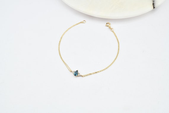 14K Gold Sapphire Bracelet, Sapphire Stone Bracelet, Sapphire Gold Bracelet, September Birthstone Bracelet, Sapphire Gemstone Bracelet.