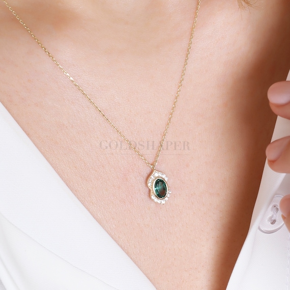 14K Gold Emerald Necklace, Gold Emerald Necklace, Emerald Charm Necklace, May Birthstone Necklace, Gemstone Necklace, 14K Gold Necklace.