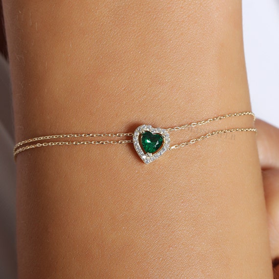 14K Gold Emerald Heart Bracelet, Gold Heart Bracelet, Emerald Bracelet, Heart Cut Emerald Bracelet, Heart Bracelet, 14K Gold Bracelet.