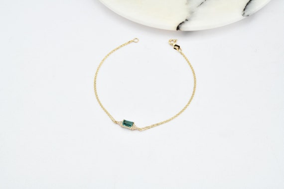 14K Gold Emerald Bracelet, Emerald Stone Bracelet, Emerald Gold Bracelet, May Birthstone Bracelet, Emerald Gemstone Bracelet, 14K Bracelet.