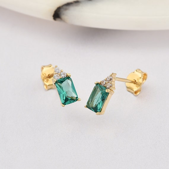 14K Gold Emerald Earrings, Emerald Gold Earrings, Emerald Stud Earrings, Emerald Earrings, Gemstone Gold Earrings, May Birthstone Earrings.