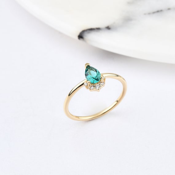 Emerald Gold Ring, 14K Gold Emerald Ring, Emerald Ring, Gemstone Gold Ring, May Birthstone Ring, Emerald Gemstone Ring, 14K Gold Ring.