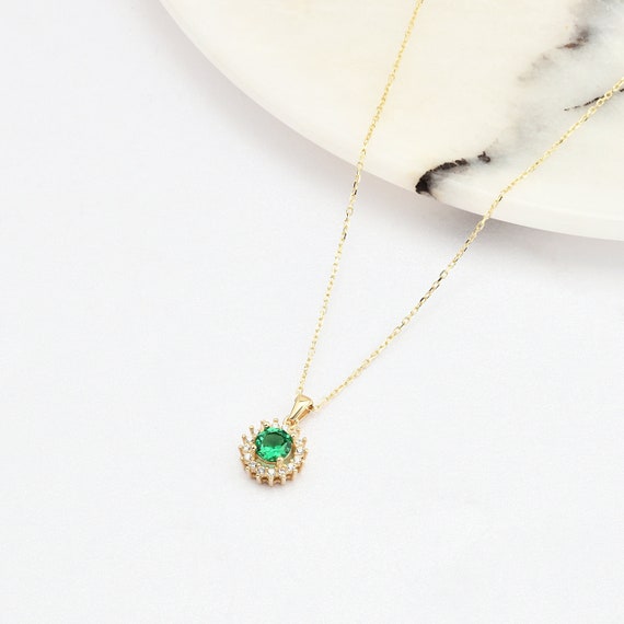 14K Gold Emerald Necklace, Gold Emerald Necklace, Emerald Charm Necklace, May Birthstone Necklace, Gemstone Necklace, 14K Gold Necklace.