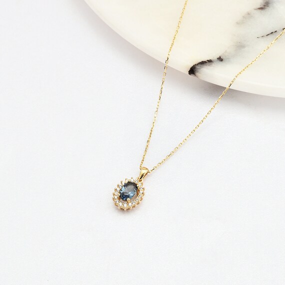 14K Gold Sapphire Necklace, Gold Sapphire Necklace, Sapphire Charm Necklace, September Birthstone Necklace, Gemstone Necklace, 14K Necklace.