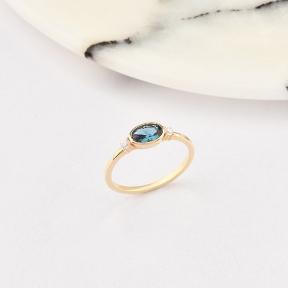 14K Gold Sapphire Ring, Gold Sapphire Ring, Sapphire Ring, Gemstone Ring, September Birthstone Ring, Sapphire Gemstone Ring, 14K Gold Ring.
