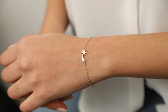 Falling Star Bracelet, 14K Gold Star Bracelet, Star Charm Bracelet, Calestial Bracelet, Falling Star Symbol Bracelet, Star Bracelet.