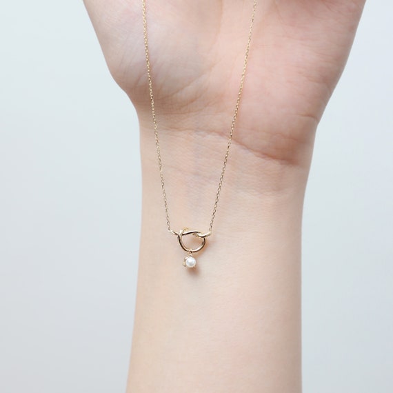 14K Gold Knot Heart Necklace With Pearl, Gold Knot Necklace, Heart Knot Necklace, Pearl Necklace, Heart Necklace, Knot Necklace, Knot Symbol