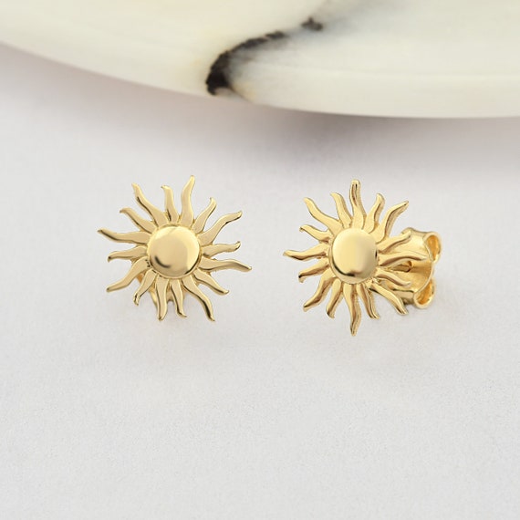 14K Gold Sun Earrings, Sun Gold Earrings, Sunshine Earrings, Calestial Earrings, Sun Shape Gold Earrings, Gold Animal Earrings, Gold Studs.