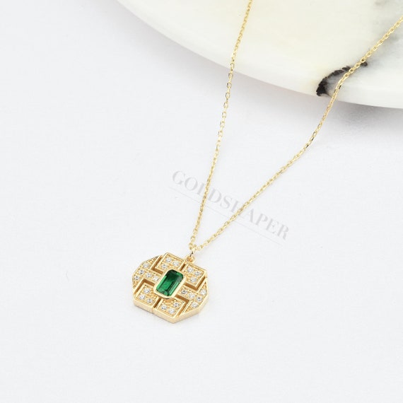 14K Gold Emerald Necklace, Gold Emerald Necklace, Emerald Charm Necklace, May Birthstone Necklace, Gemstone Necklace, 14K Gold Necklace.