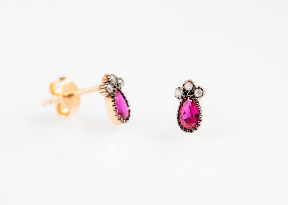 14K Gold Ruby Earrings, Ruby Gold Earrings, Ruby Stud Earrings, Ruby Earrings, Gemstone Gold Earrings, July Birthstone Earrings.