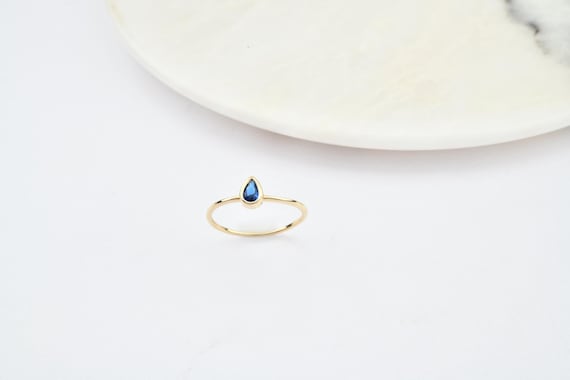 14K Gold Sapphire Ring, Gold Sapphire Ring, Sapphire Ring, Gemstone Ring, September Birthstone Ring, Sapphire Gemstone Ring, 14K Gold Ring.