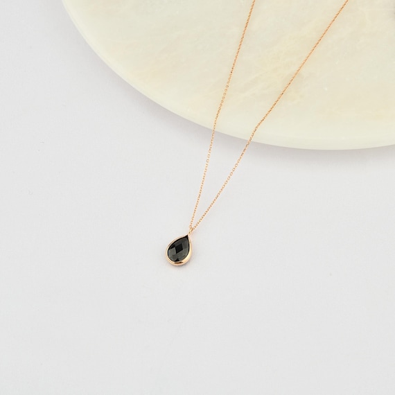 14K Gold Onyx Necklace, Onyx Necklace, Onyx Gemstone Necklace, Onyx Charm Necklace, Onyx Gold Necklace, 14K Necklace, Onyx Stone Necklace.