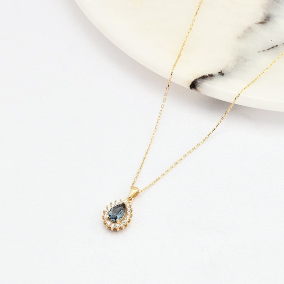 14K Gold Sapphire Necklace, Gold Sapphire Necklace, Sapphire Charm Necklace, September Birthstone Necklace, Gemstone Necklace, 14K Necklace.