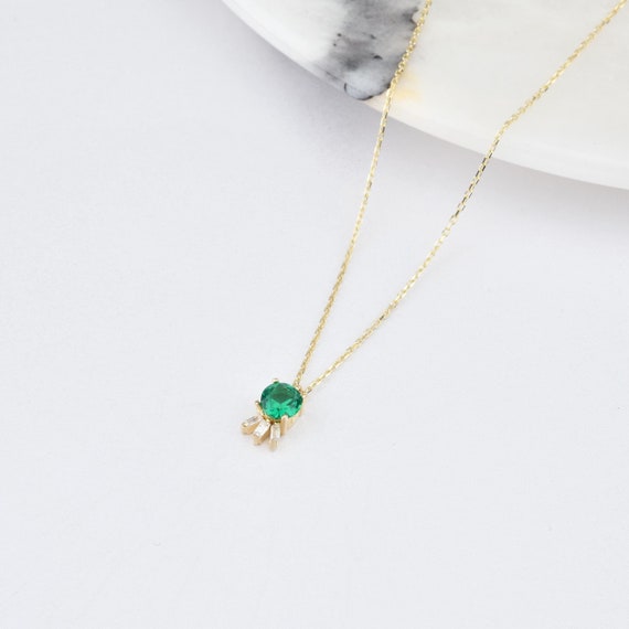 14K Gold Emerald Necklace, Gold Emerald Necklace, Emerald Charm Necklace, May Birthstone Necklace, Gemstone Necklace, 14K Gold Necklace.