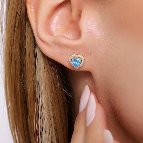 14K Gold Heart Aquamarine Earrings, Heart Gold Earrings, Heart Earrings, Aquamarine Earrings, Aquamarine Stud Earrings, Aquamarine Earring.