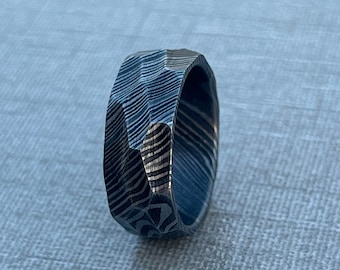 Handmade Damascus Steel Ring: Hammered Rock Finish, 8mm Wedding Band