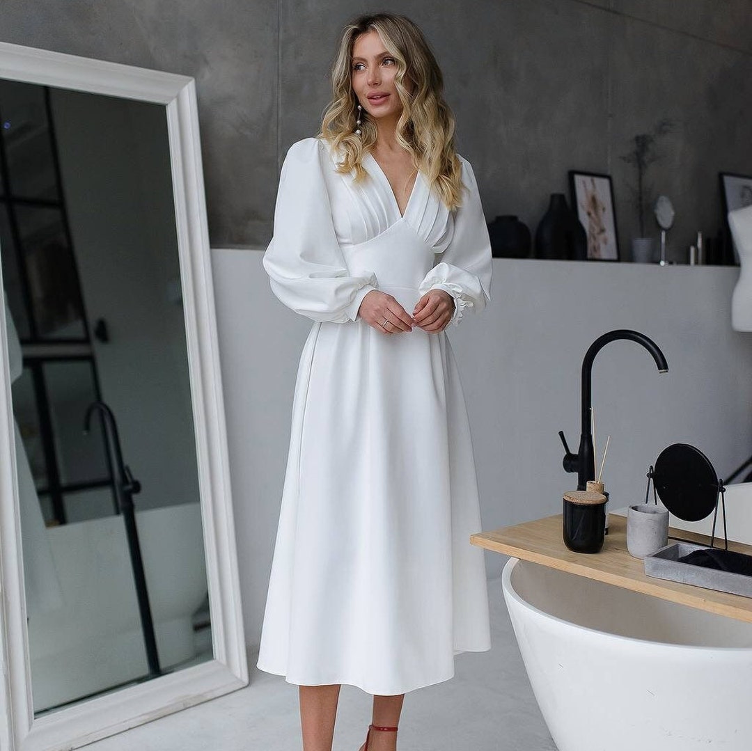celia b dresses Chelili Dress White – Meme Dress to Impress Liquid Resistant SIZE:SM