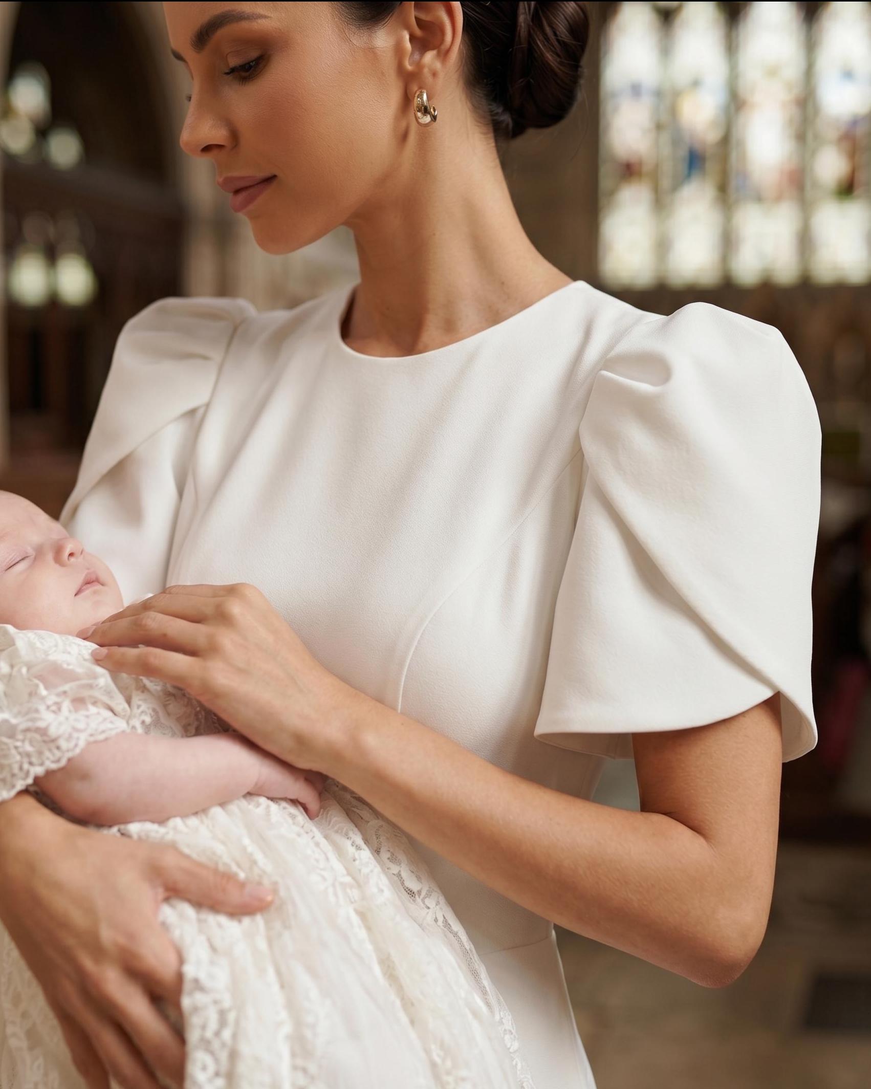 christening dress mum Lola Christening Gown – Christeninggowns.com