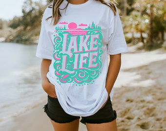Lake Life T-Shirt: Komfort Farben Sommer Urlaub Tee