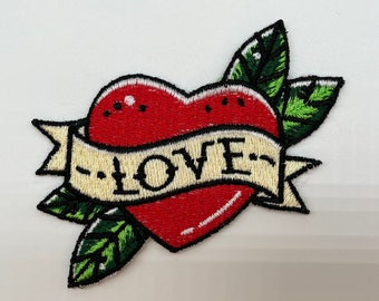 Love heart patch voor op je kleding of je tas