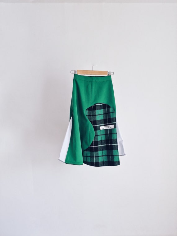 Green Clit Skirt