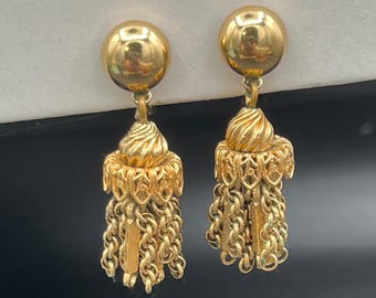 Vintage 60s/70s Monet Damita Collection GoldTone Tassel Clip-On Earrings Book pc