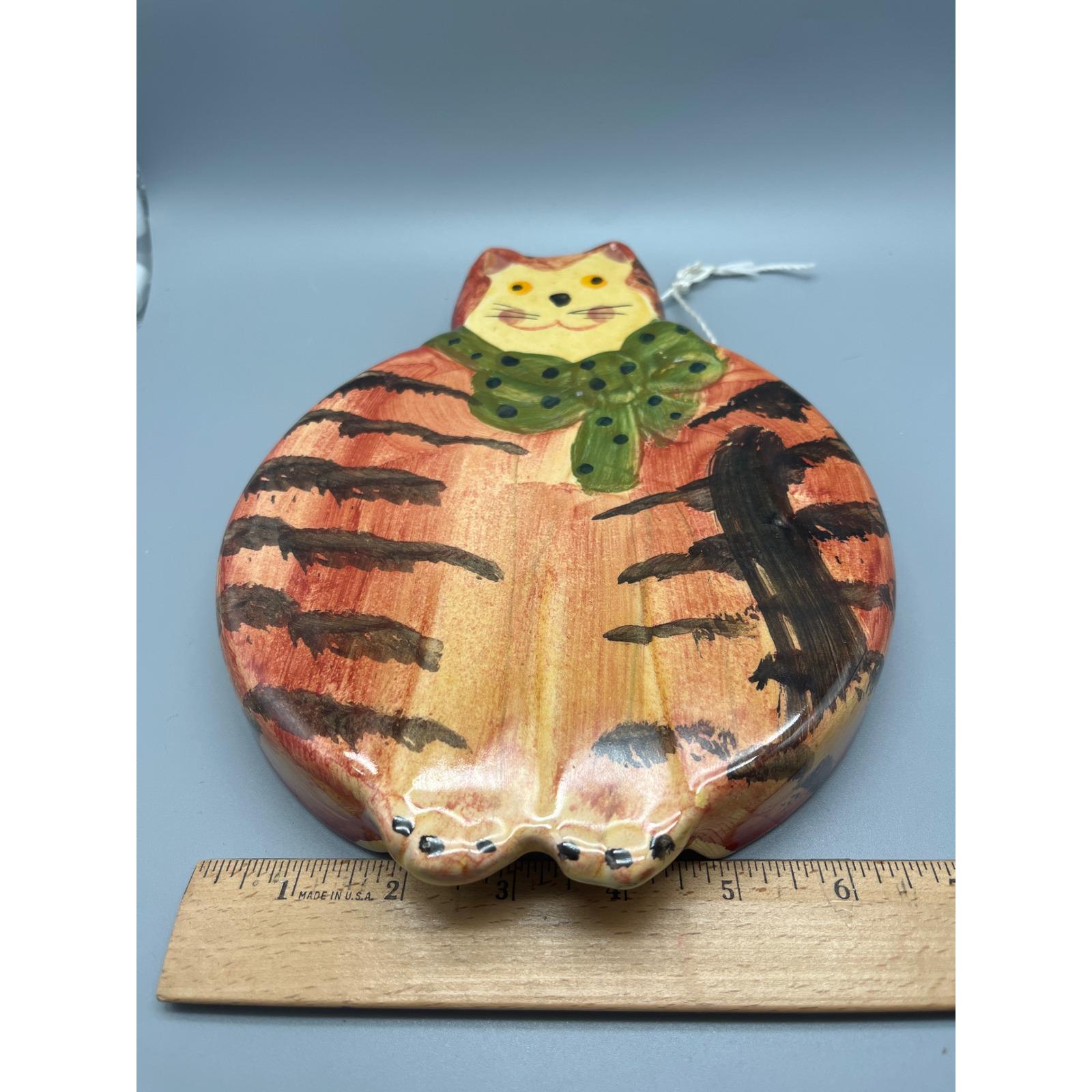 Italica Ars Vintage Fat Cat Ceramic Wall Art Handpainted Made in