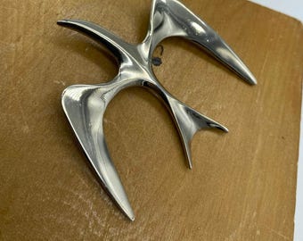 Vintage Sarah Coventry Modernist design. Silver tone Bird Brooch stamped