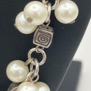 Brighton Mimosa Pearl Beaded Cha Cha style Retired Necklace Silver plate 18" image 8