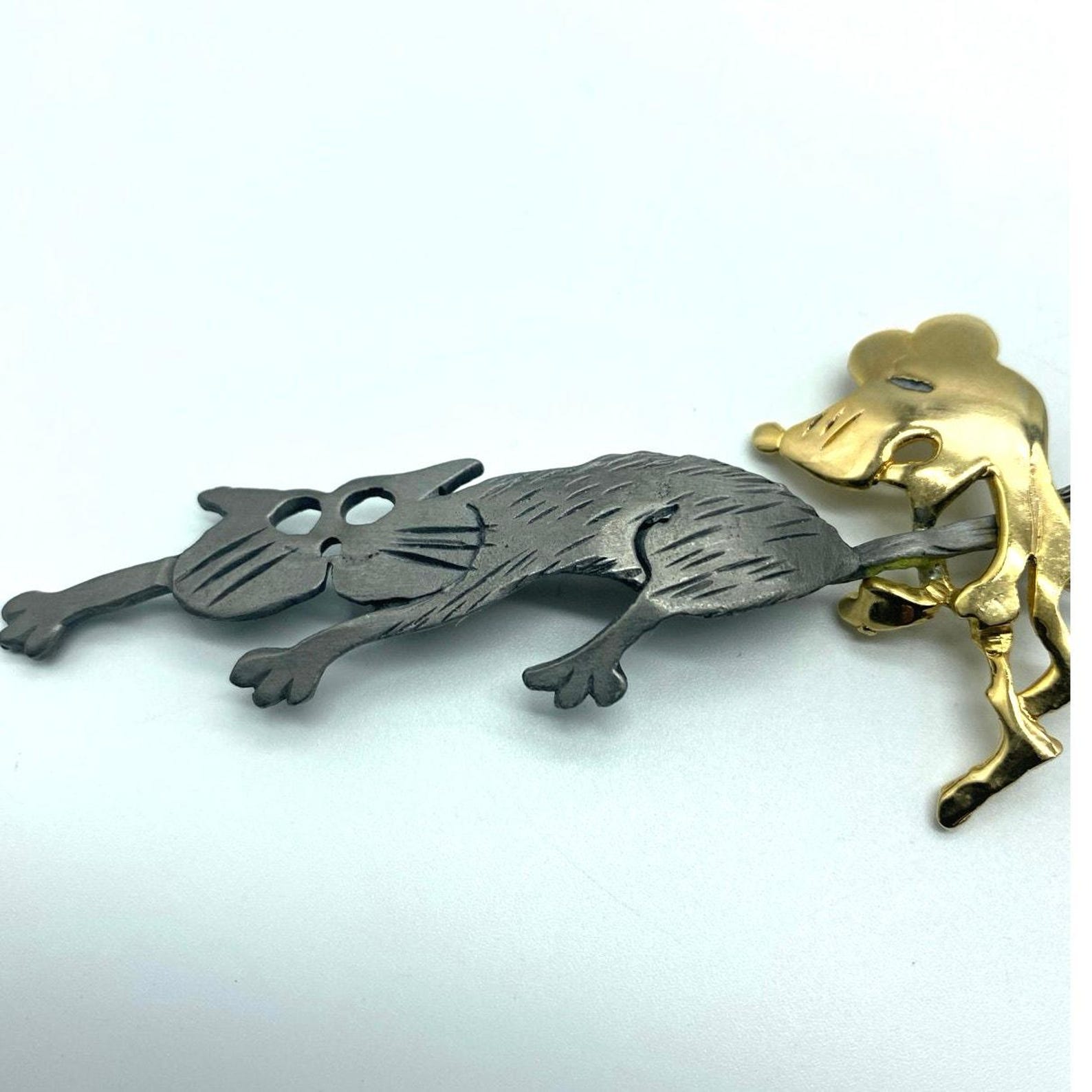 Vintage Ultra Craft Brooch Pewter Metal Cat and Gold Tone Rat Long Tail ...