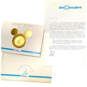 Vtg 1983 Disneyland Tokyo Japan Grand Opening Coin Medallion
