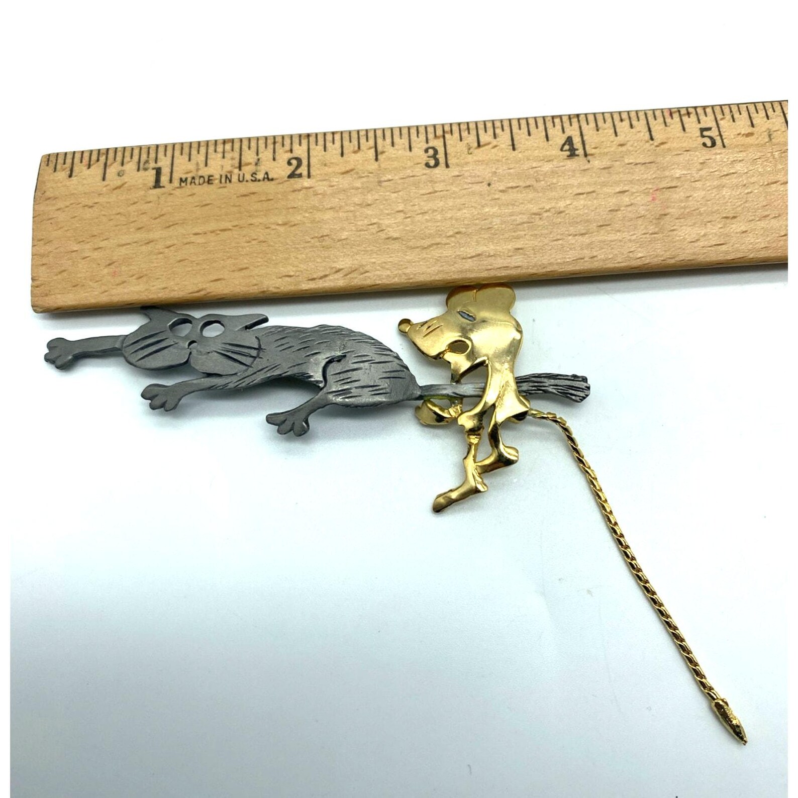 Vintage Ultra Craft Brooch Pewter Metal Cat and Gold Tone Rat Long Tail ...