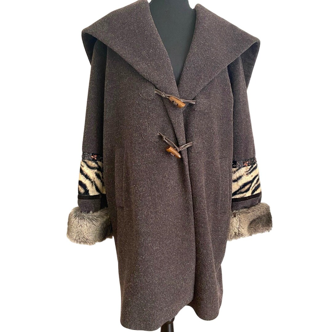 Vintage Didier Parakian Designer Unique Brown Hooded Lambswool