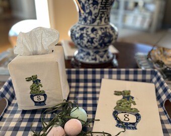 Juego de funda para caja de pañuelos y paño de cocina con diseño de conejito chinoiserie de Pascua