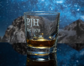 Vaso de whisky personalizado, vaso escocés grabado, vaso cuadrado angular personalizado, regalo para padrinos de boda, regalo de cumpleaños para hombres, regalo de jubilación