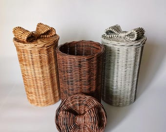 Wicker Toilet Paper Basket with Lid and Bow, Round Toilet Roll Holder, Small Bathroom Storage, Handmade Paper Wicker Bin